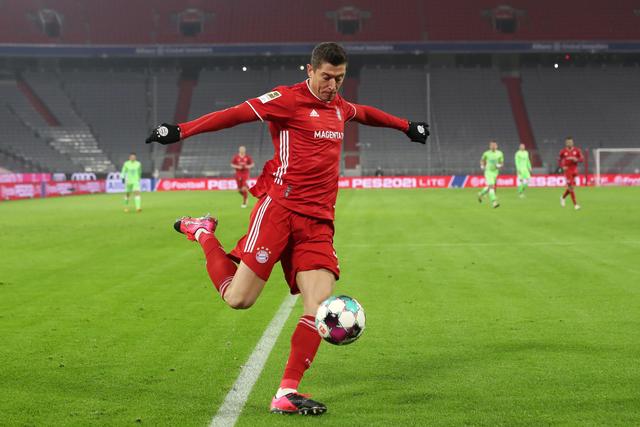 布克30分太阳灭黄蜂回西部前十 爵士险胜篮网